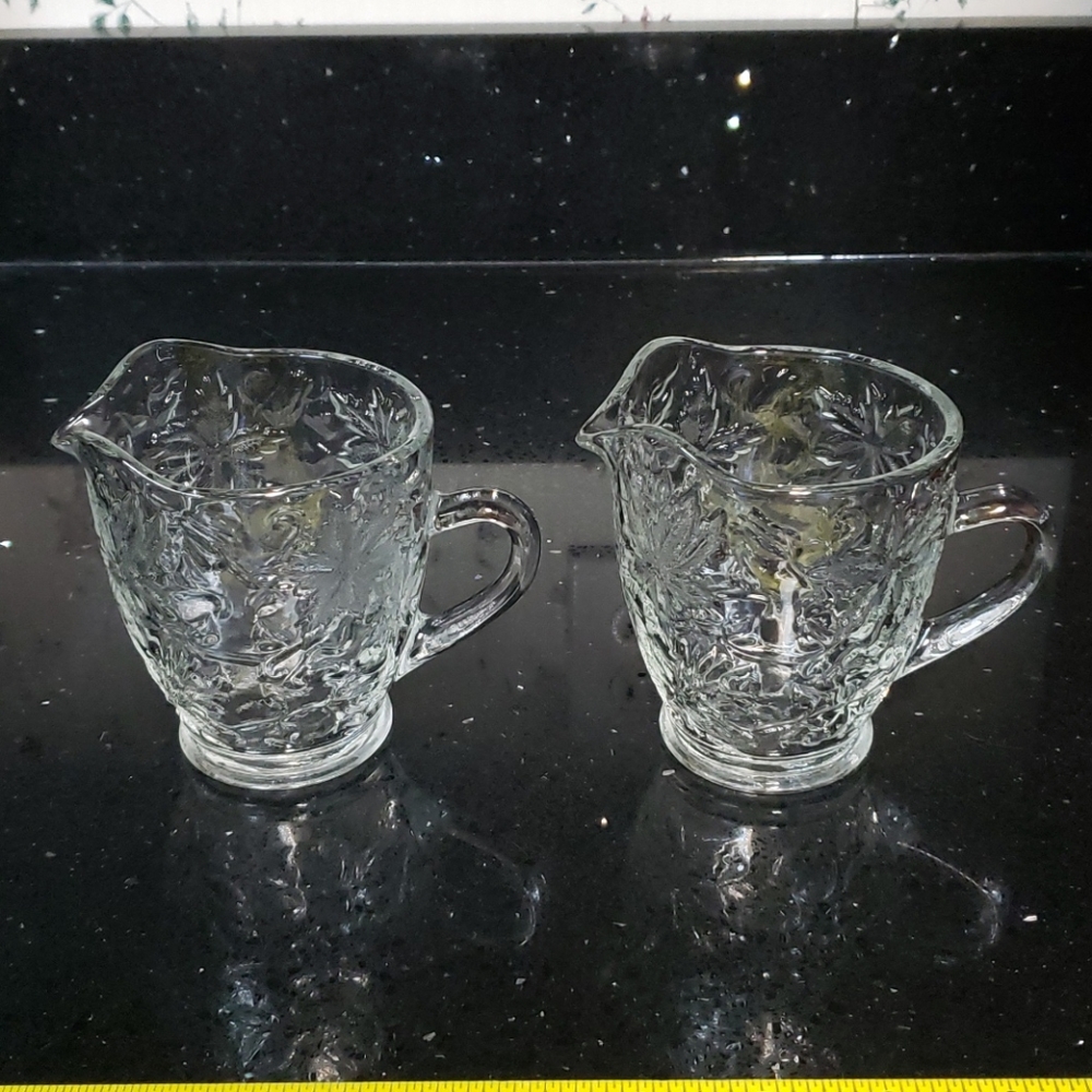HOST PICK. 2 Princess House Fantasia Gravy Holders